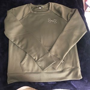 Under Armour Sweatshirt